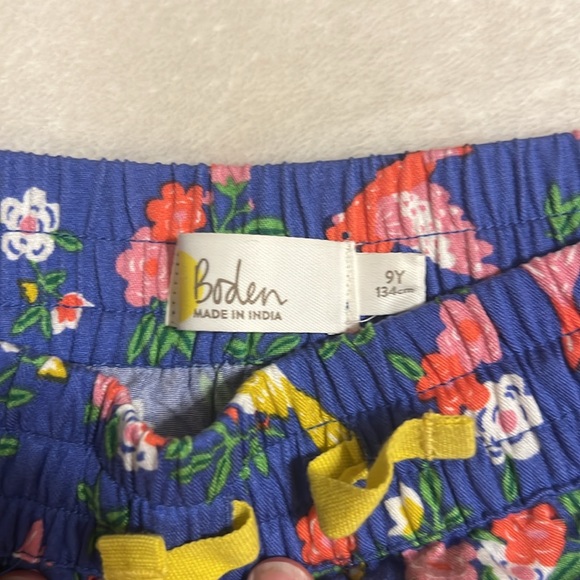 Mini boden size 9 joggers - Picture 3 of 3